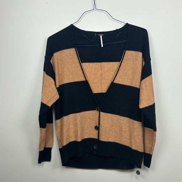 🎀NEW FREE PEOPLE School Boy Stripe Cashmere Cardigan - Picture 2 of 9